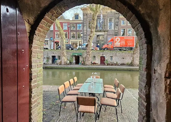 Overnachten Aan De Werf