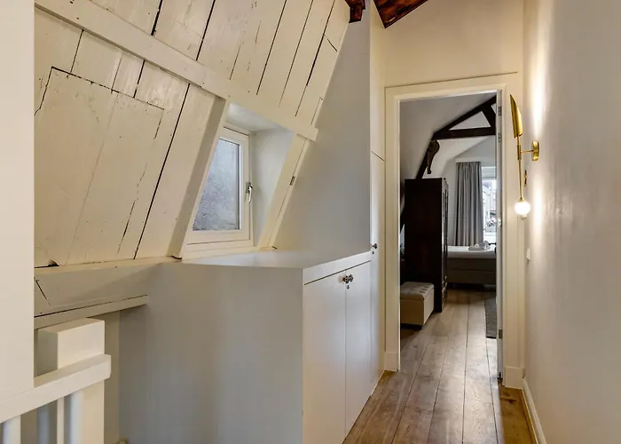 2 Luxurious Studios In Utrecht City Center